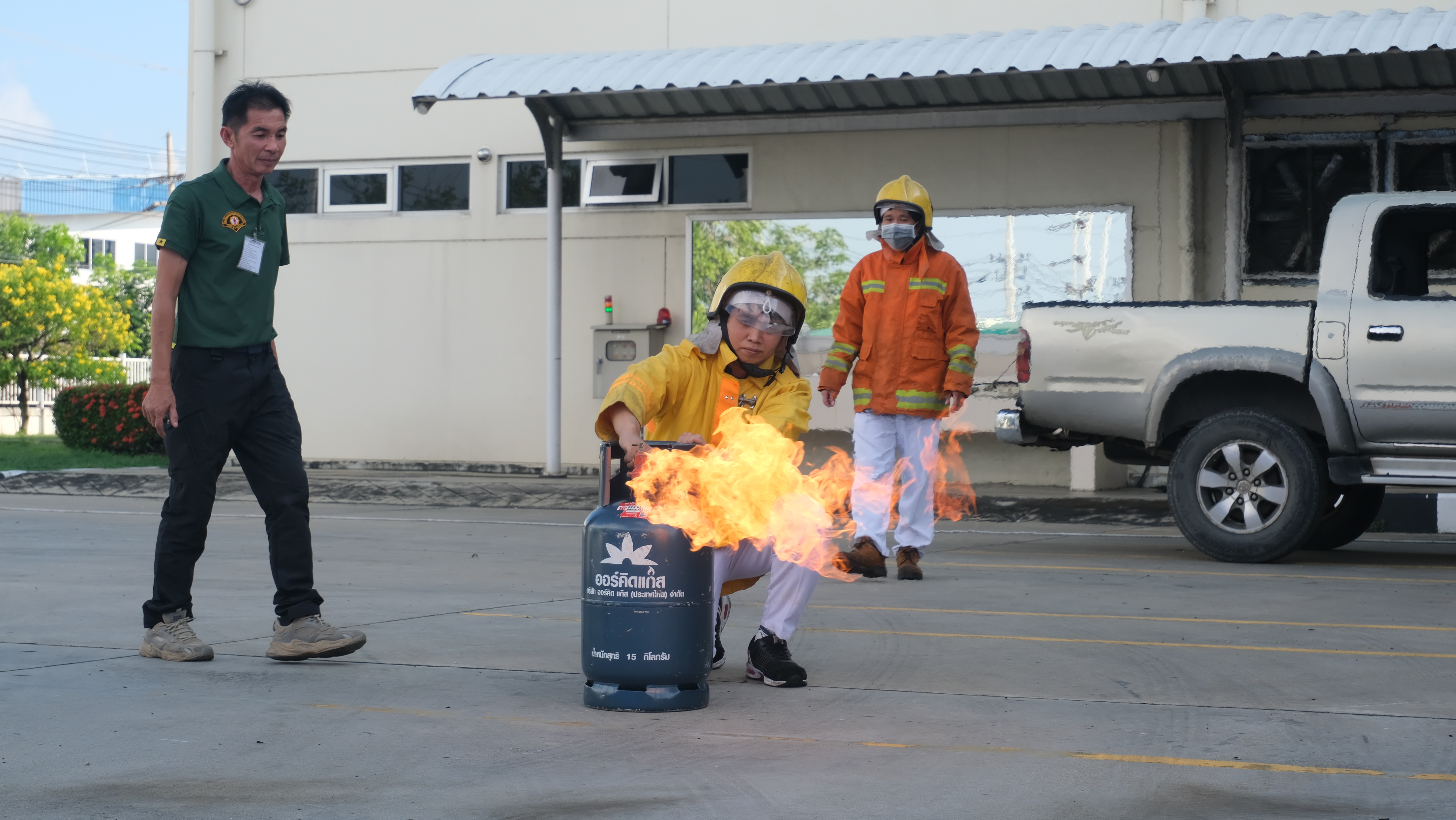 Basic fire fighting training